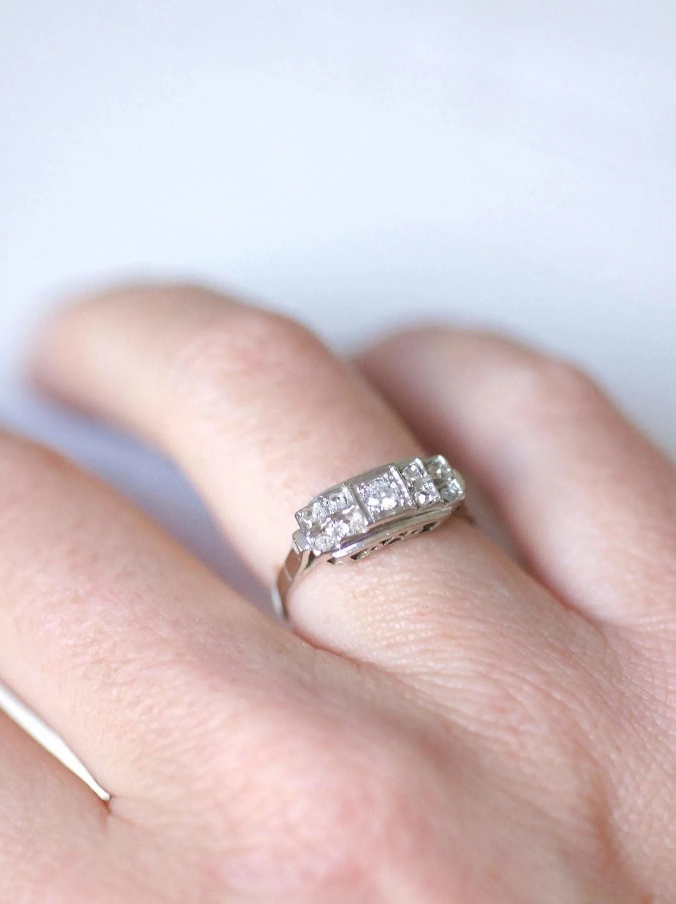 Bague de fiançailles bandeau Art Deco diamants sold by 58 Facettes product image thumbnail 4