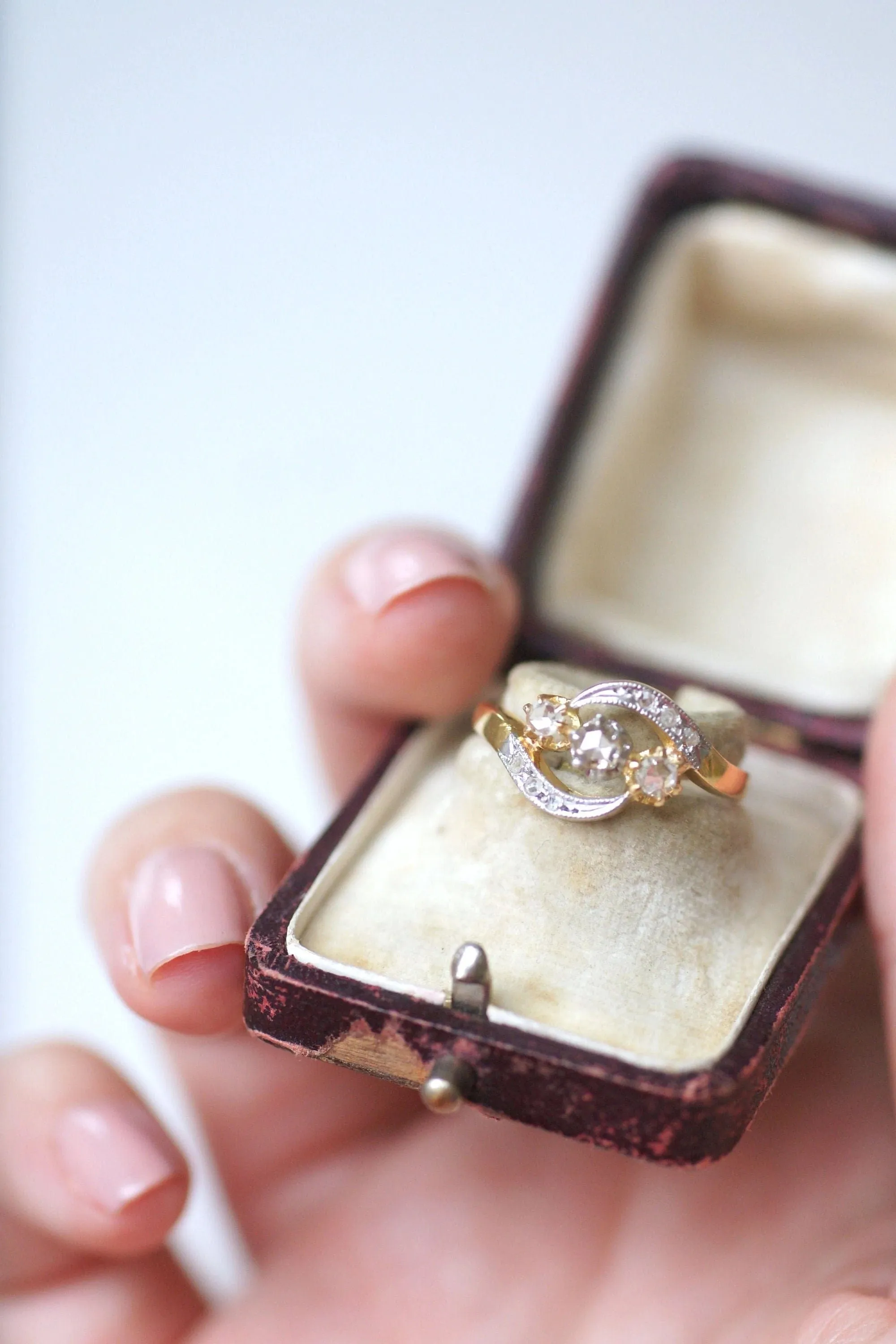 Bague Toi et Moi en or, platine et diamants sold by 58 Facettes product image thumbnail 3