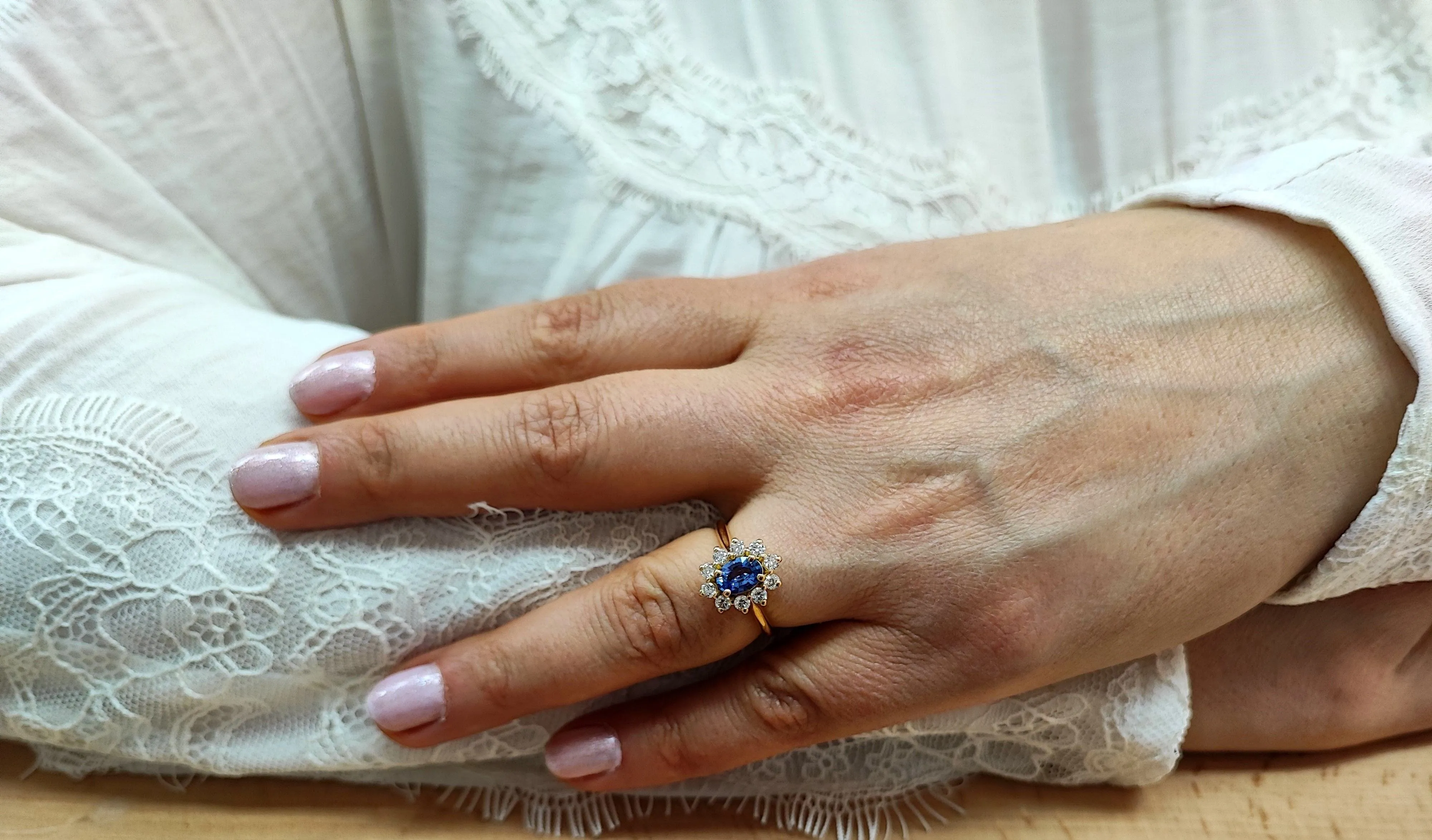 Bague marguerite saphir Ceylan et diamant sold by 58 Facettes product image thumbnail 3