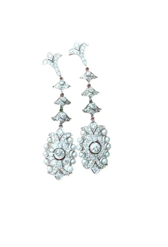 Boucles d'oreilles style Art Déco platine perles diamants 2,07ct sold by 58 Facettes