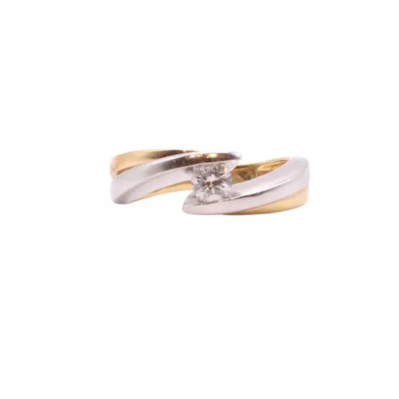 Bague Solitaire Diamant or jaune et blanc sold by 58 Facettes