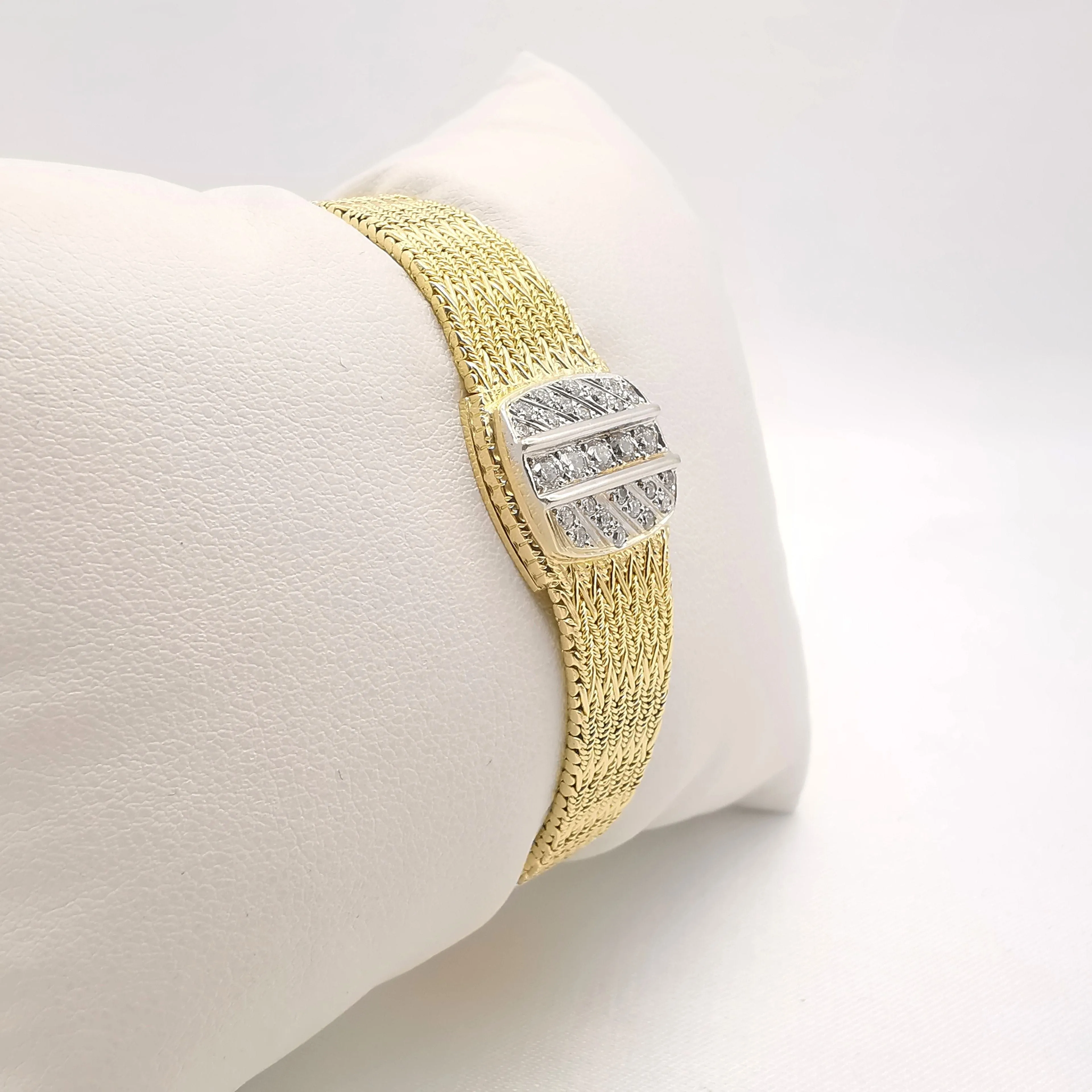 Bracelet or jaune 27 diamants sold by 58 Facettes product image thumbnail 4