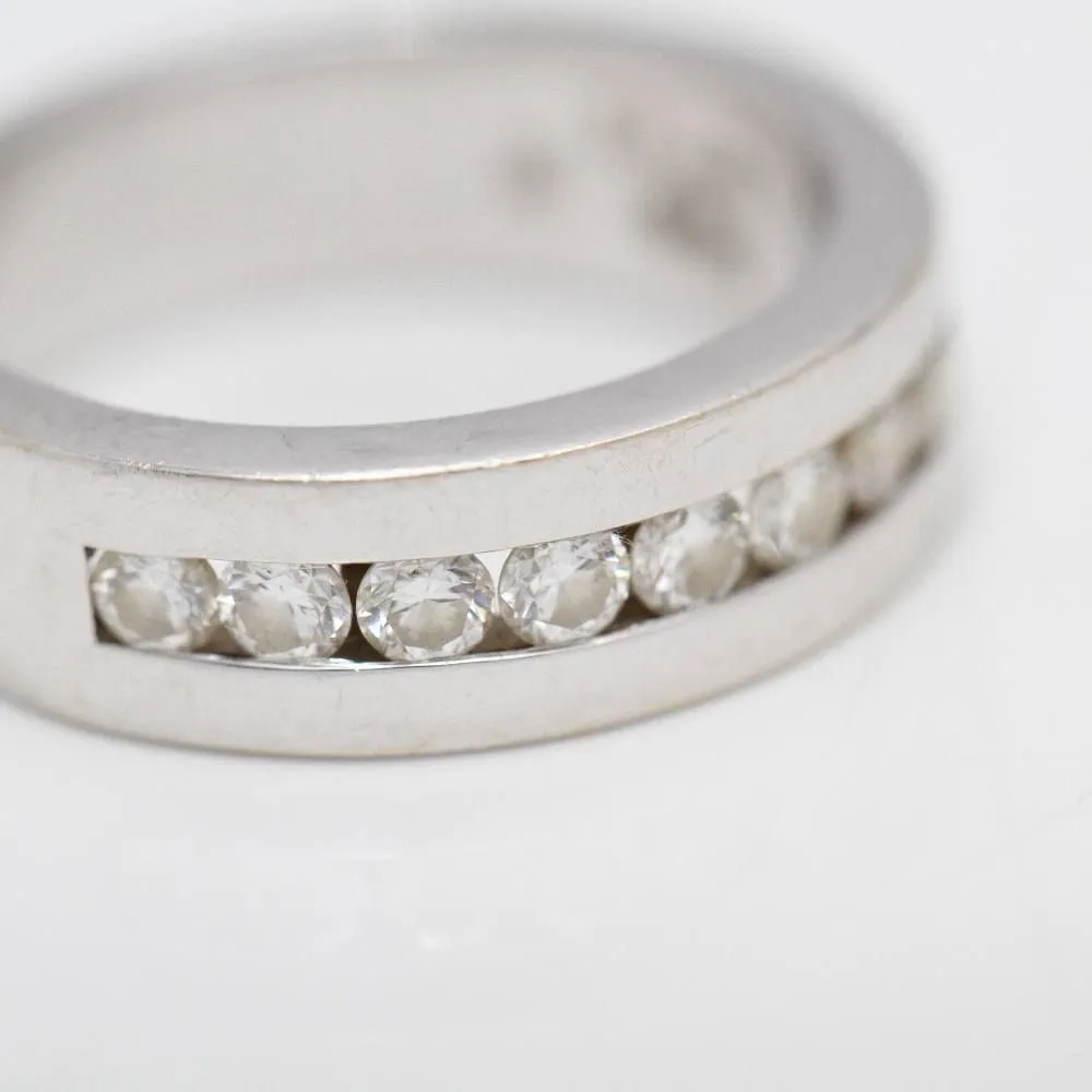 Demi-alliance en or blanc avec diamants sold by 58 Facettes product image thumbnail 5