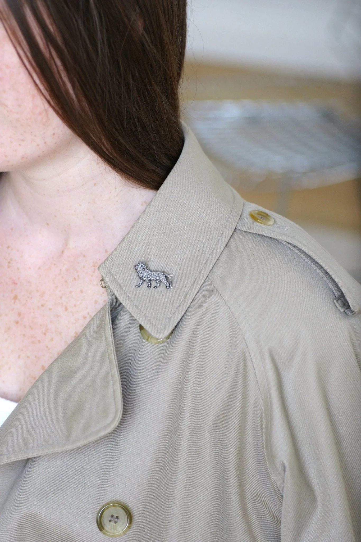 Broche Lion diamants sold by 58 Facettes product image thumbnail 3