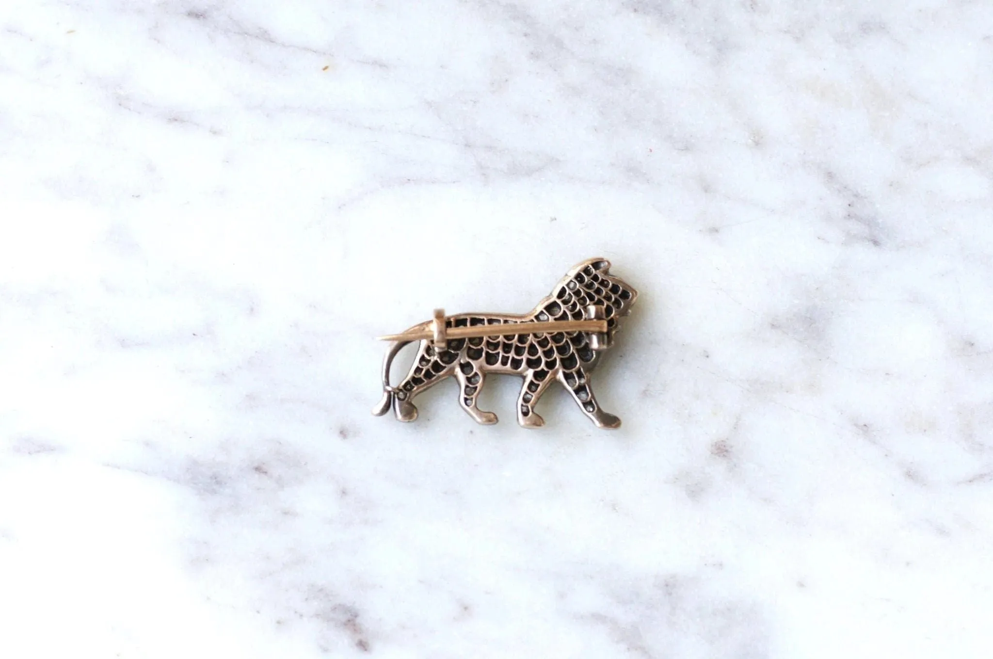 Broche Lion diamants sold by 58 Facettes product image thumbnail 5