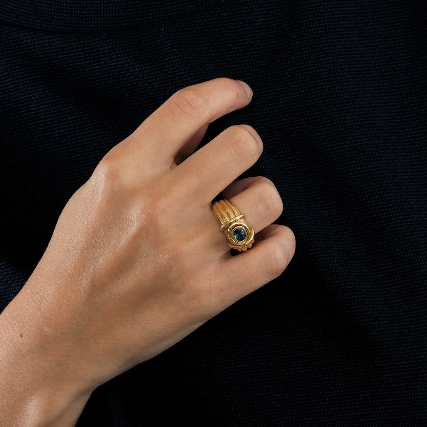 Bague Oeil Bleu or jaune et saphir sold by 58 Facettes product image thumbnail 2