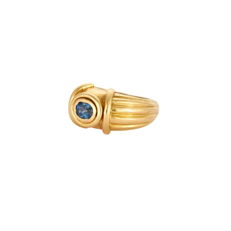 Bague Oeil Bleu or jaune et saphir sold by 58 Facettes
