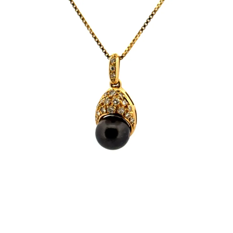 Pendentif Or jaune perle et diamants sold by 58 Facettes