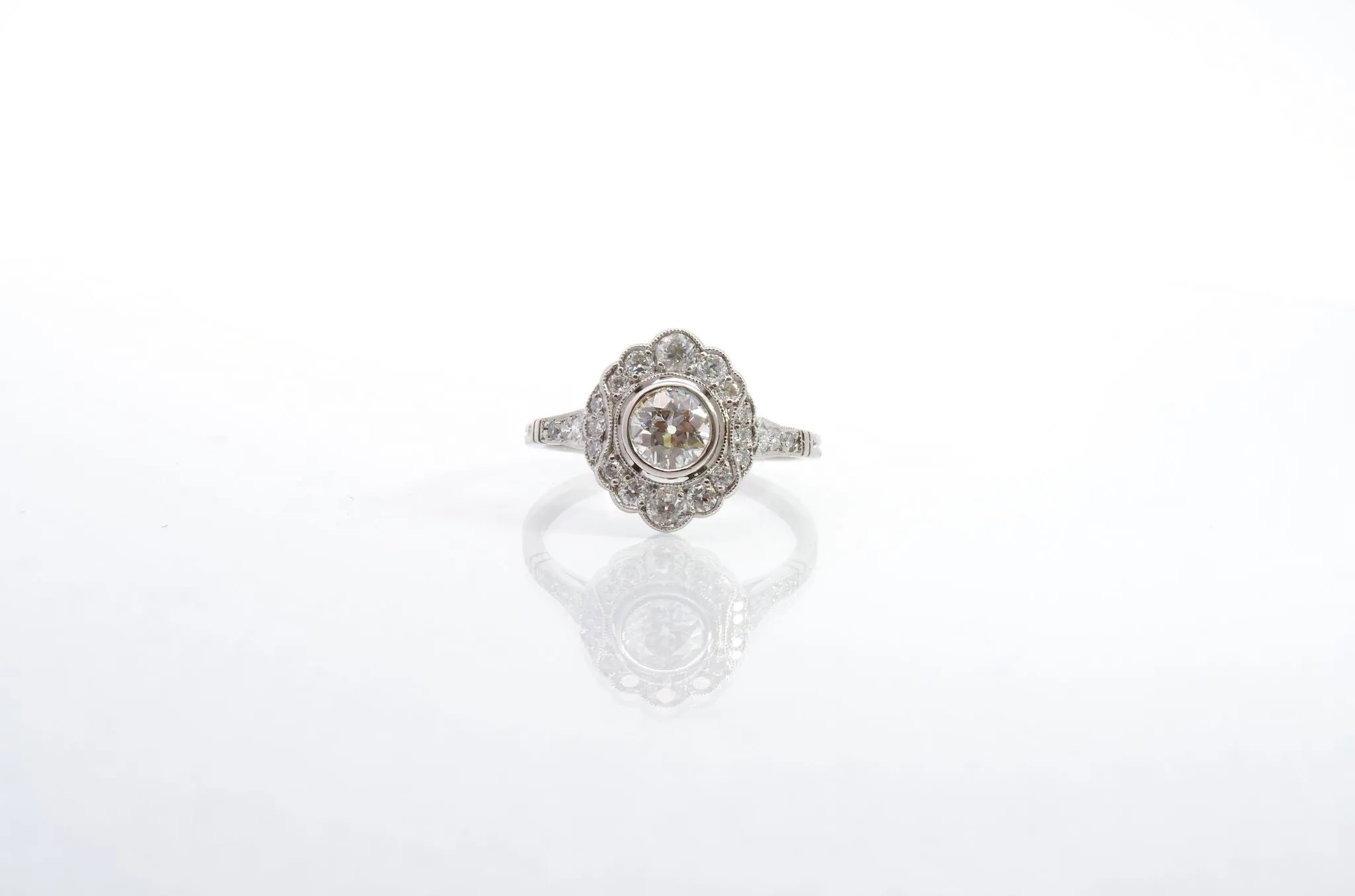 Bague Art Déco diamants sold by 58 Facettes product image thumbnail 3