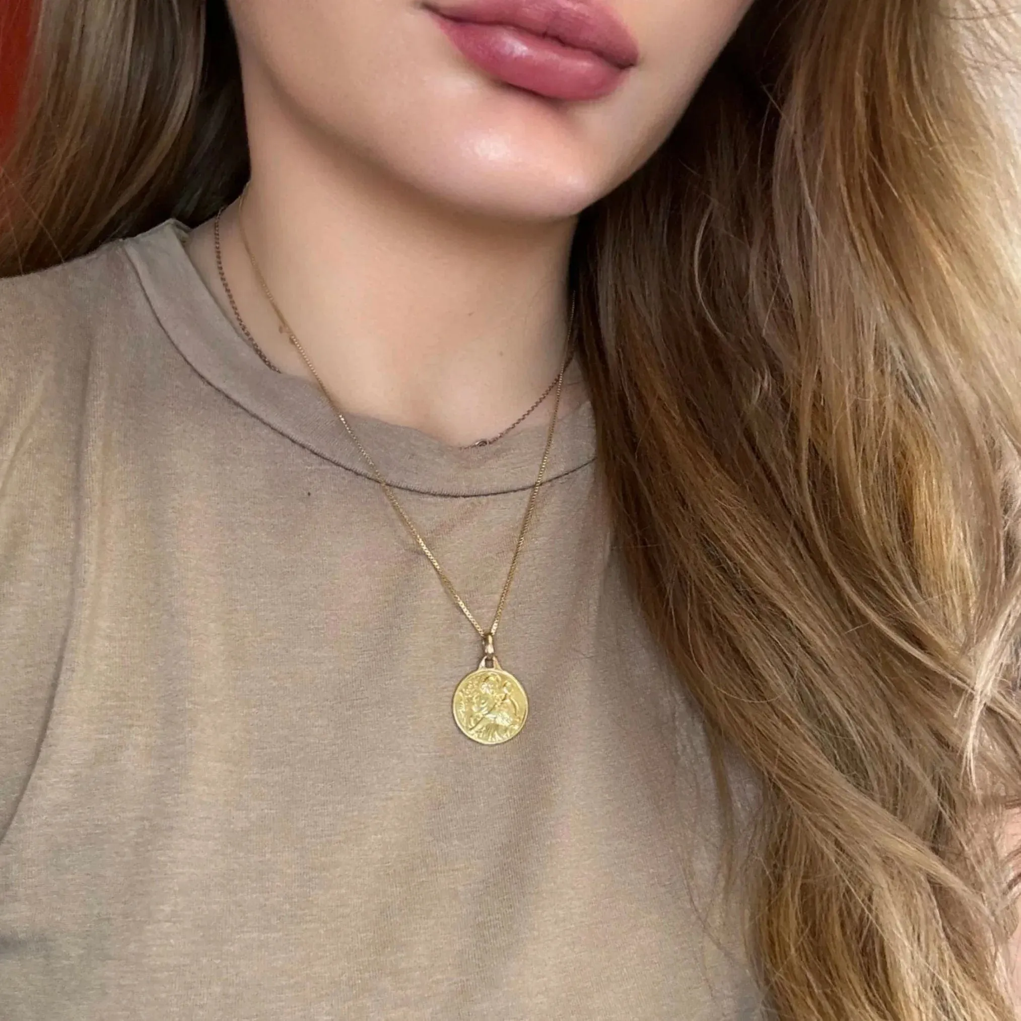 Médaille St Christophe or jaune sold by 58 Facettes product image thumbnail 2