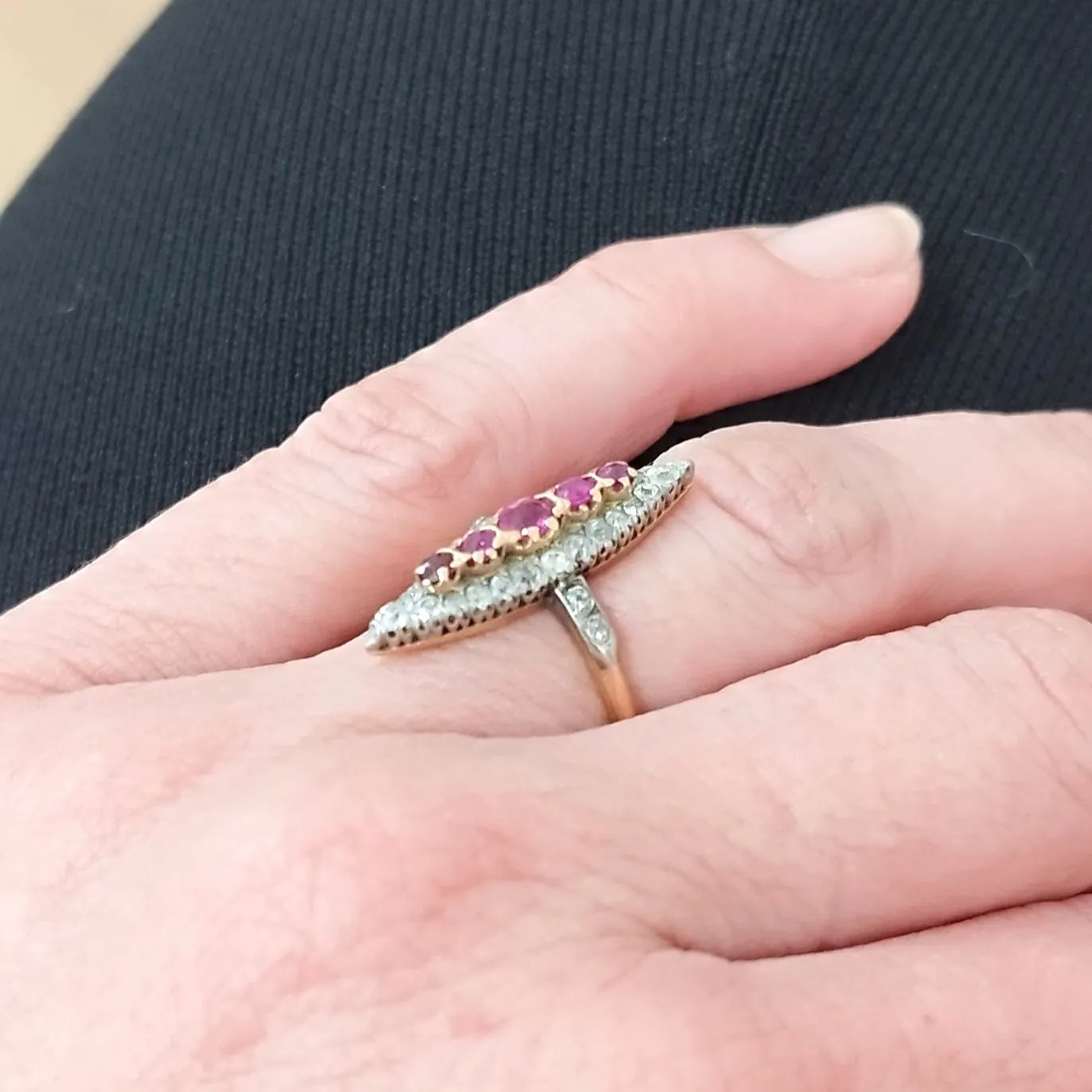 Bague Marquise ancienne diamants rubis sold by 58 Facettes product image thumbnail 4