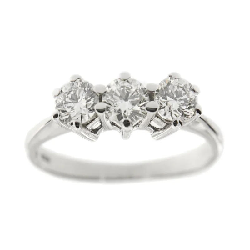 Bague trilogie avec diamants 0,99 ct sold by 58 Facettes