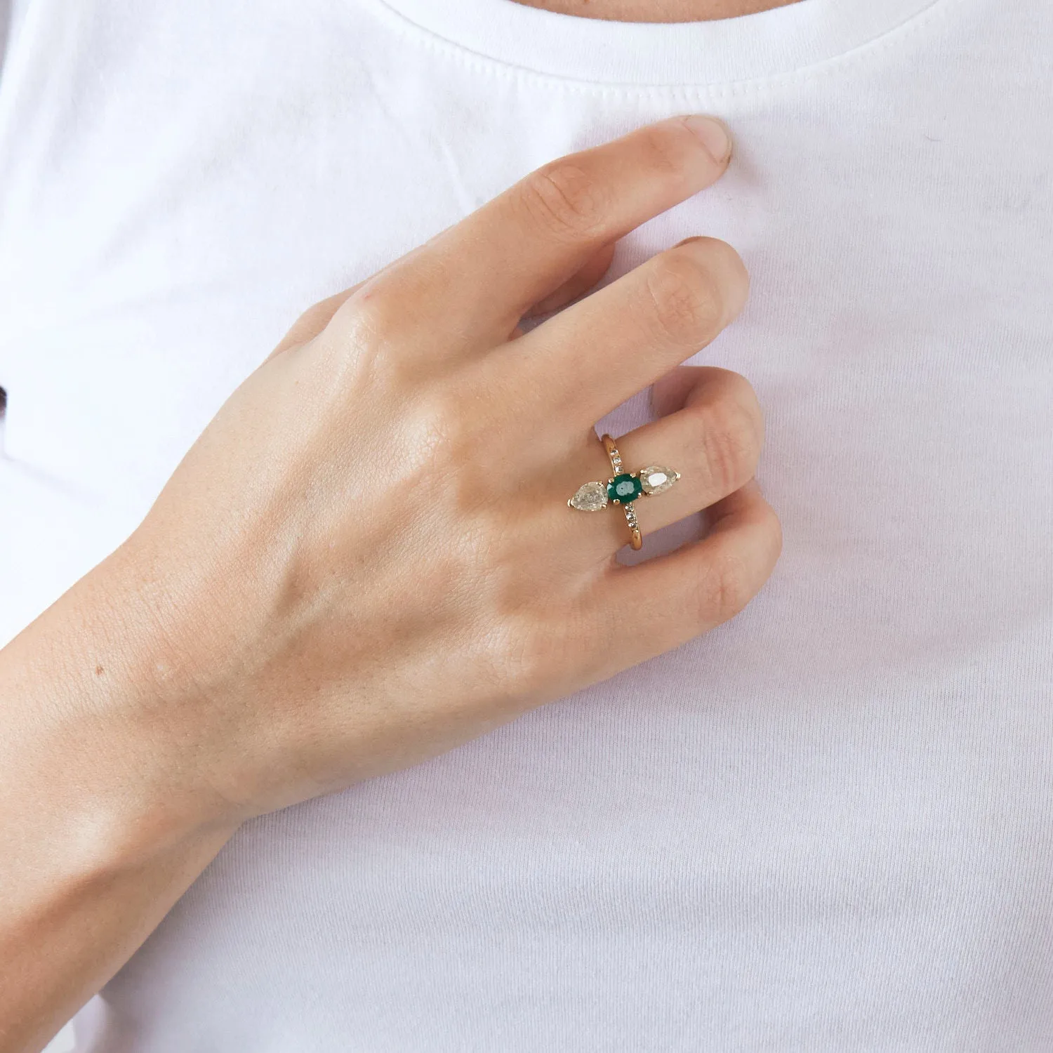 Bague Marquise diamants émeraude sold by 58 Facettes product image thumbnail 2