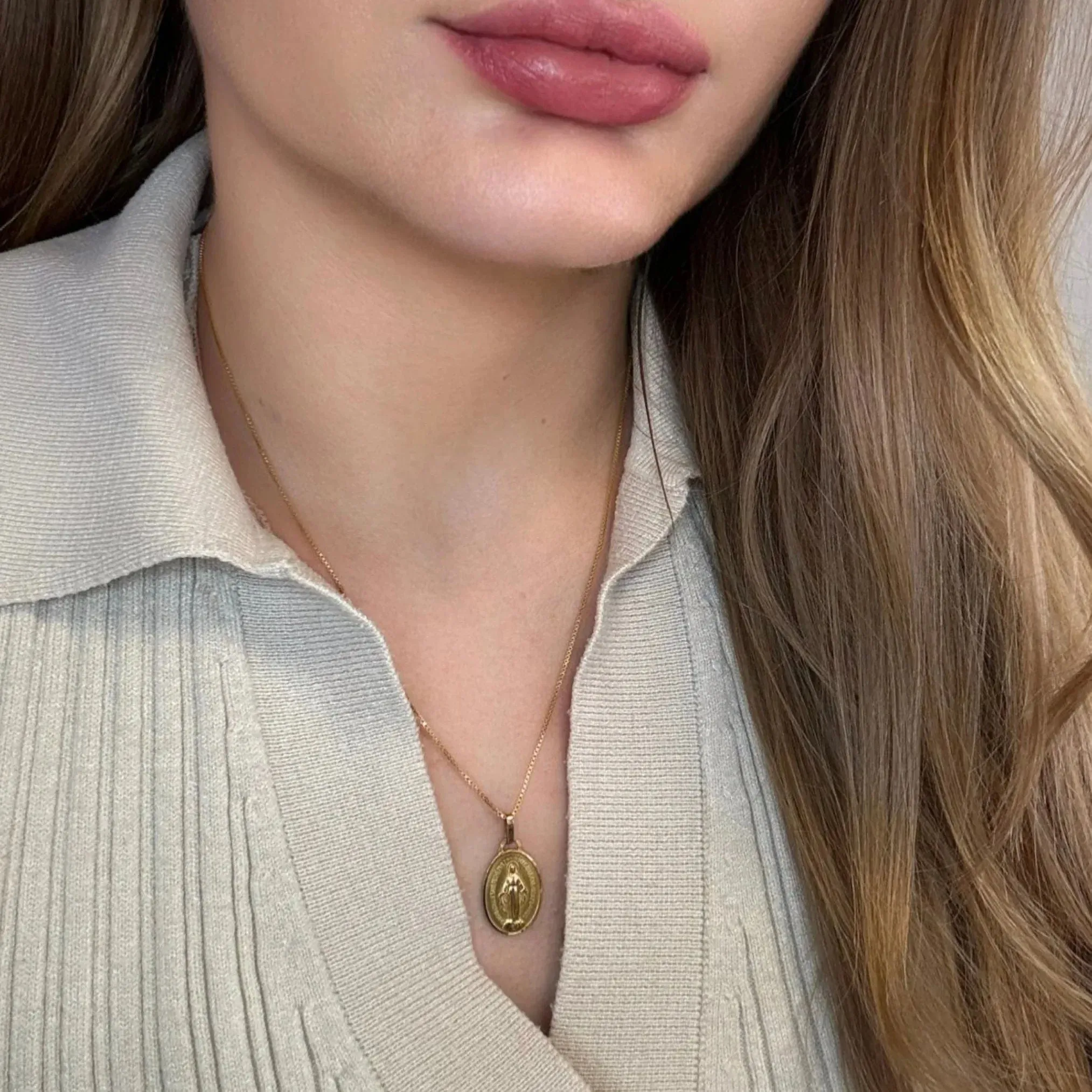 Médaille Marie Or Jaune sold by 58 Facettes product image thumbnail 2