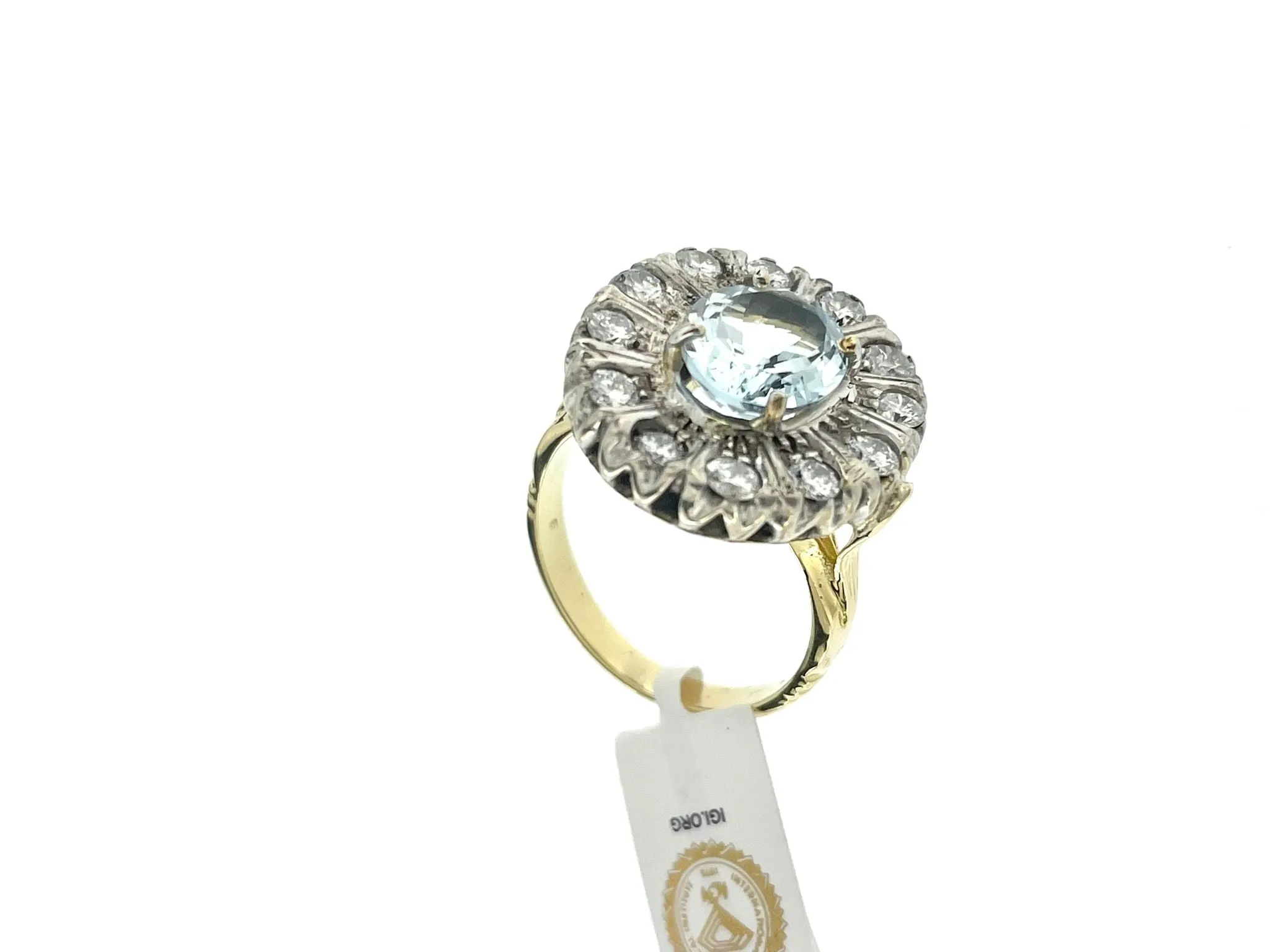 Bague en or jaune et argent , aigue-marine et diamants sold by 58 Facettes product image thumbnail 3