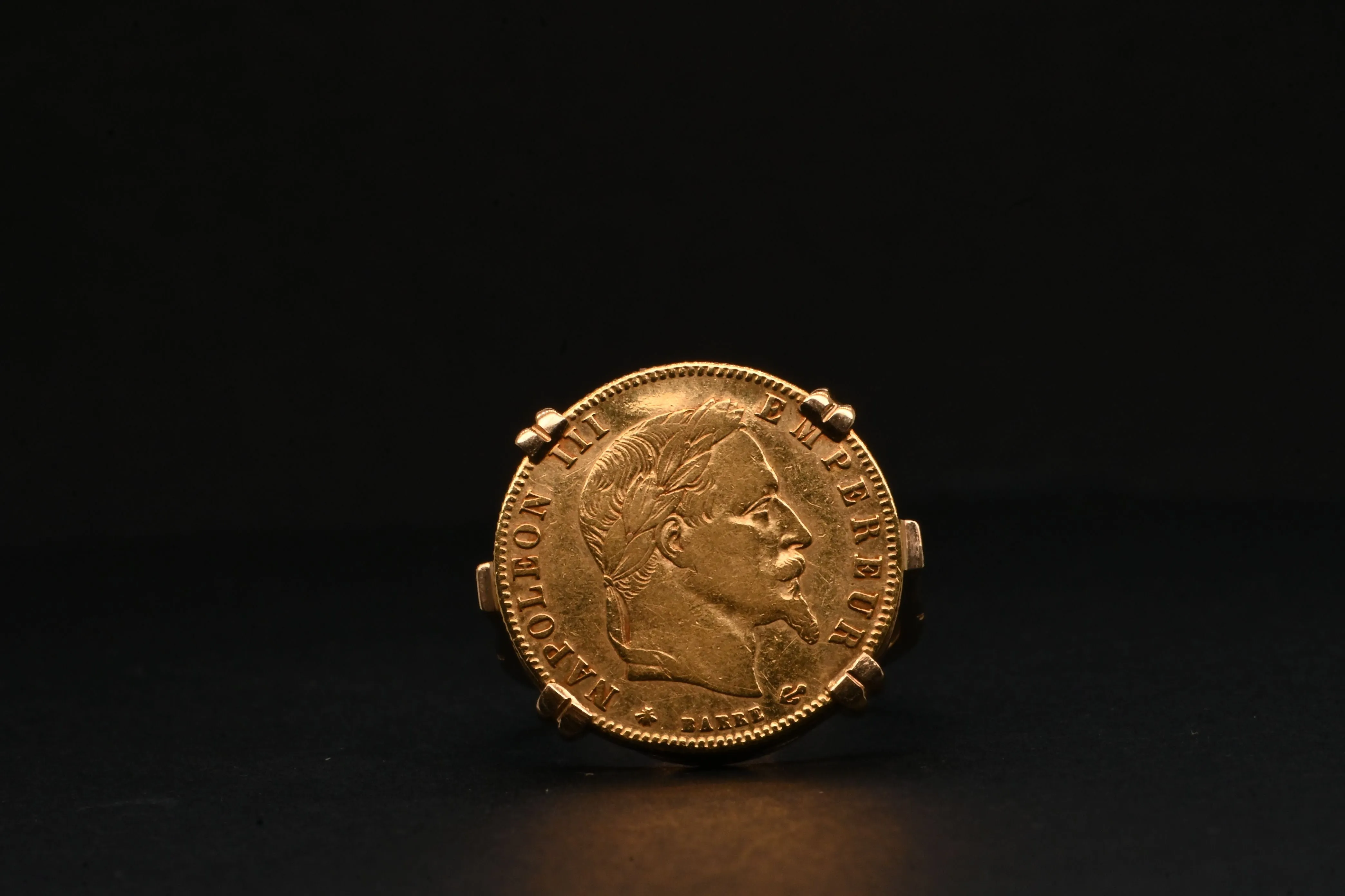 Bague Basée Sur Une Monnaie En Or Napoléon III sold by 58 Facettes product image thumbnail 2