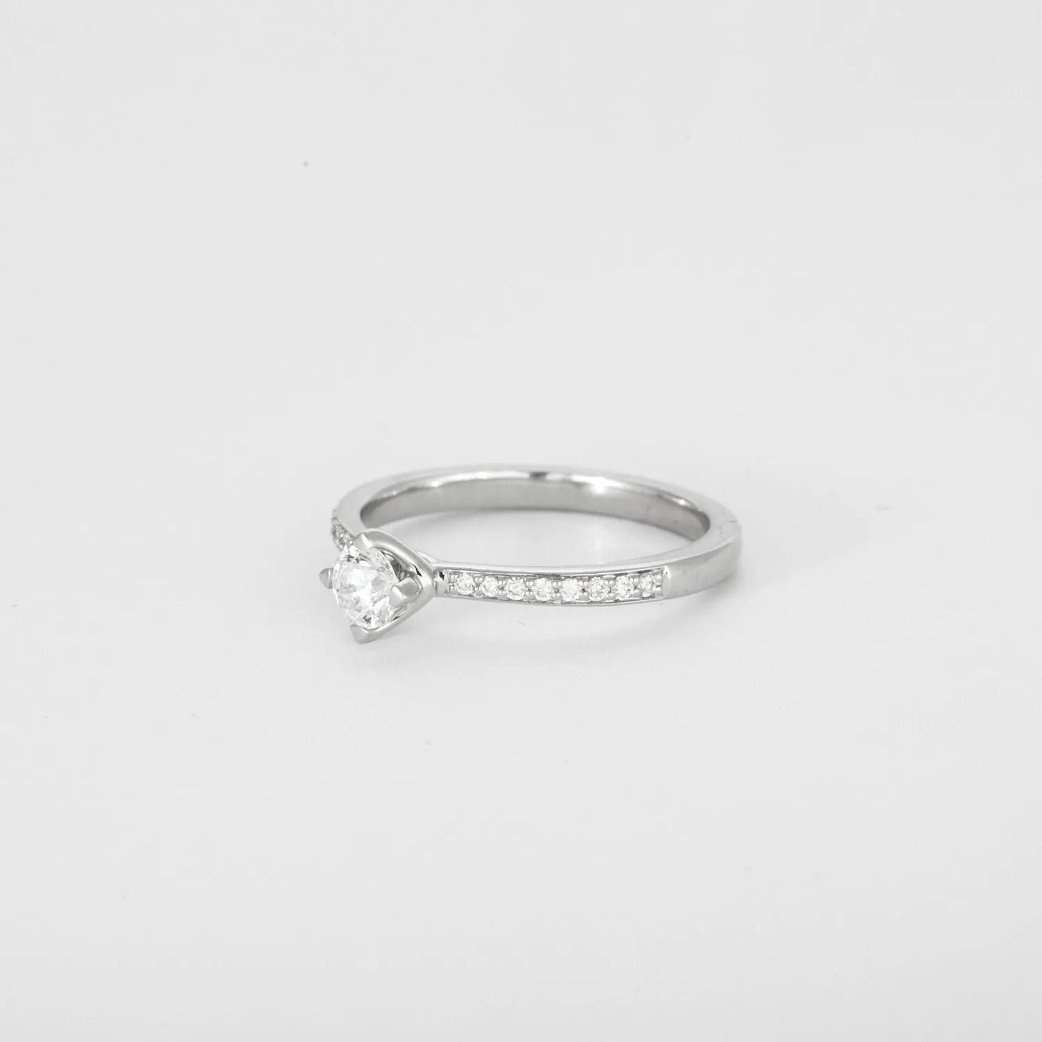 Solitaire or blanc avec diamants sold by 58 Facettes product image thumbnail 3