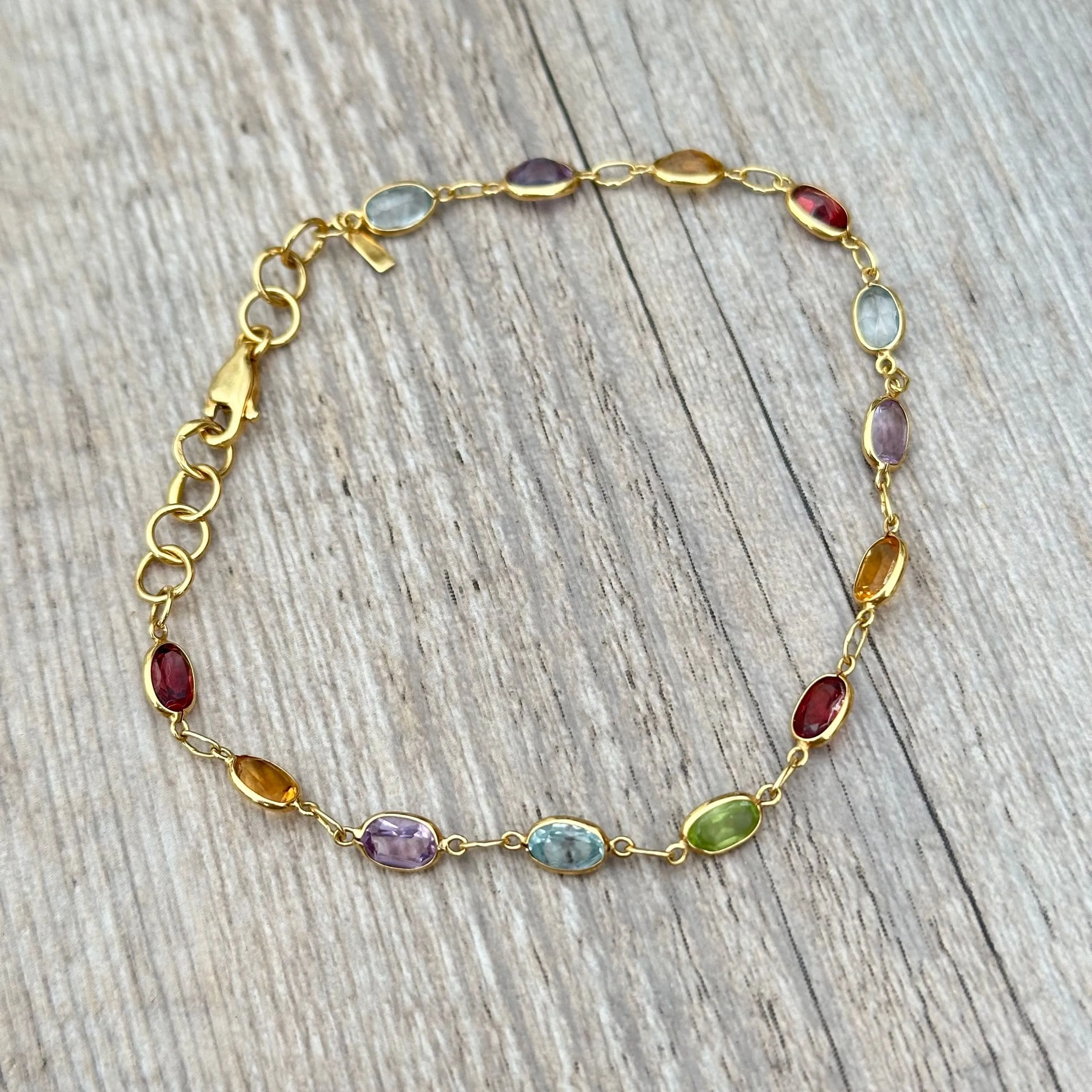 Bracelet rivière en or sold by 58 Facettes product image thumbnail 5