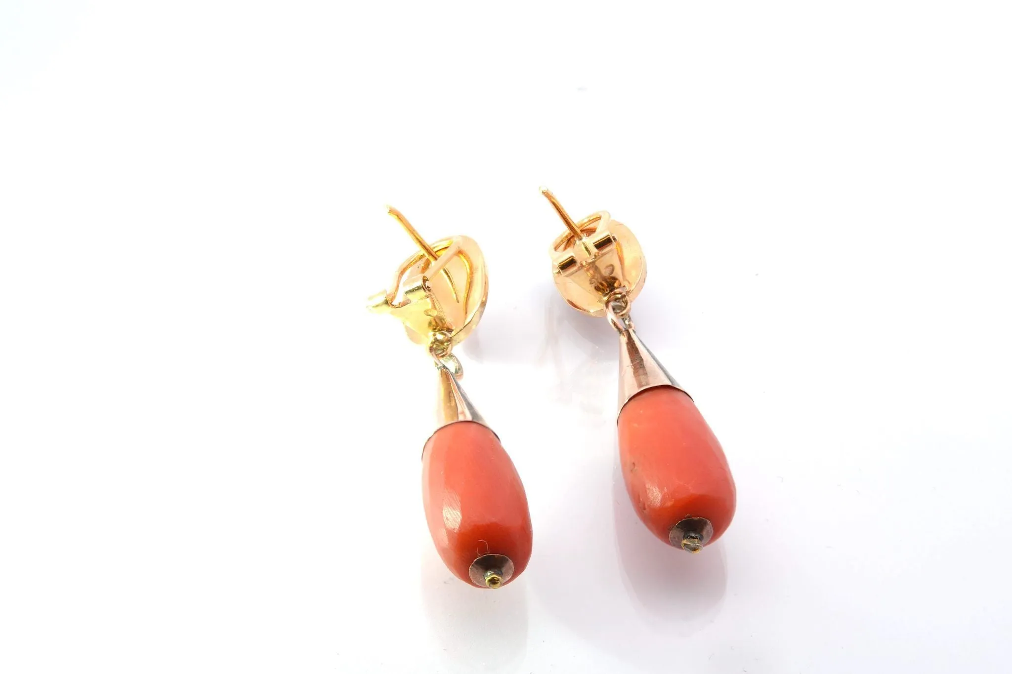 Boucles d'oreilles corail en or sold by 58 Facettes product image thumbnail 2