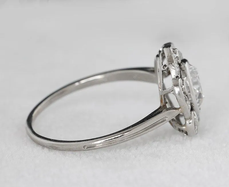 Bague marguerite platine et brillant Art Déco sold by 58 Facettes product image thumbnail 4