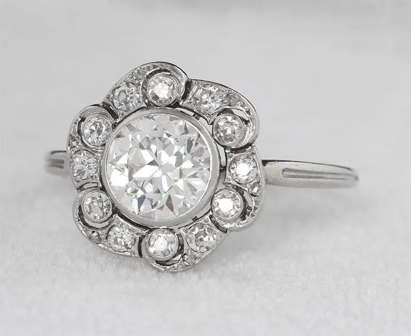 Bague marguerite platine et brillant Art Déco sold by 58 Facettes product image thumbnail 3