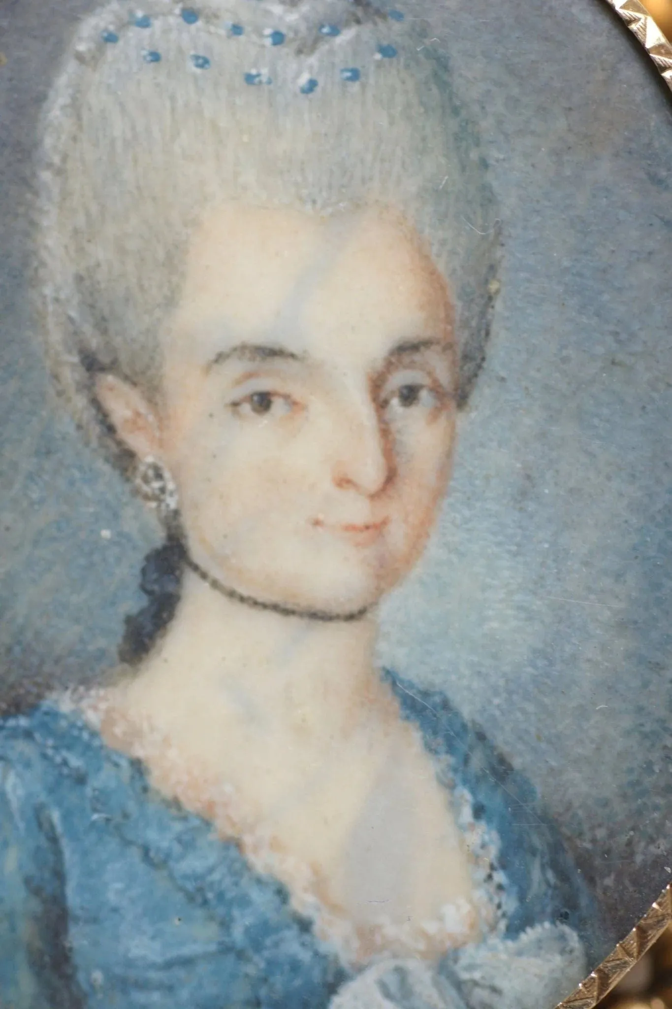 Broche ancienne en or et portrait miniature sold by 58 Facettes product image thumbnail 4