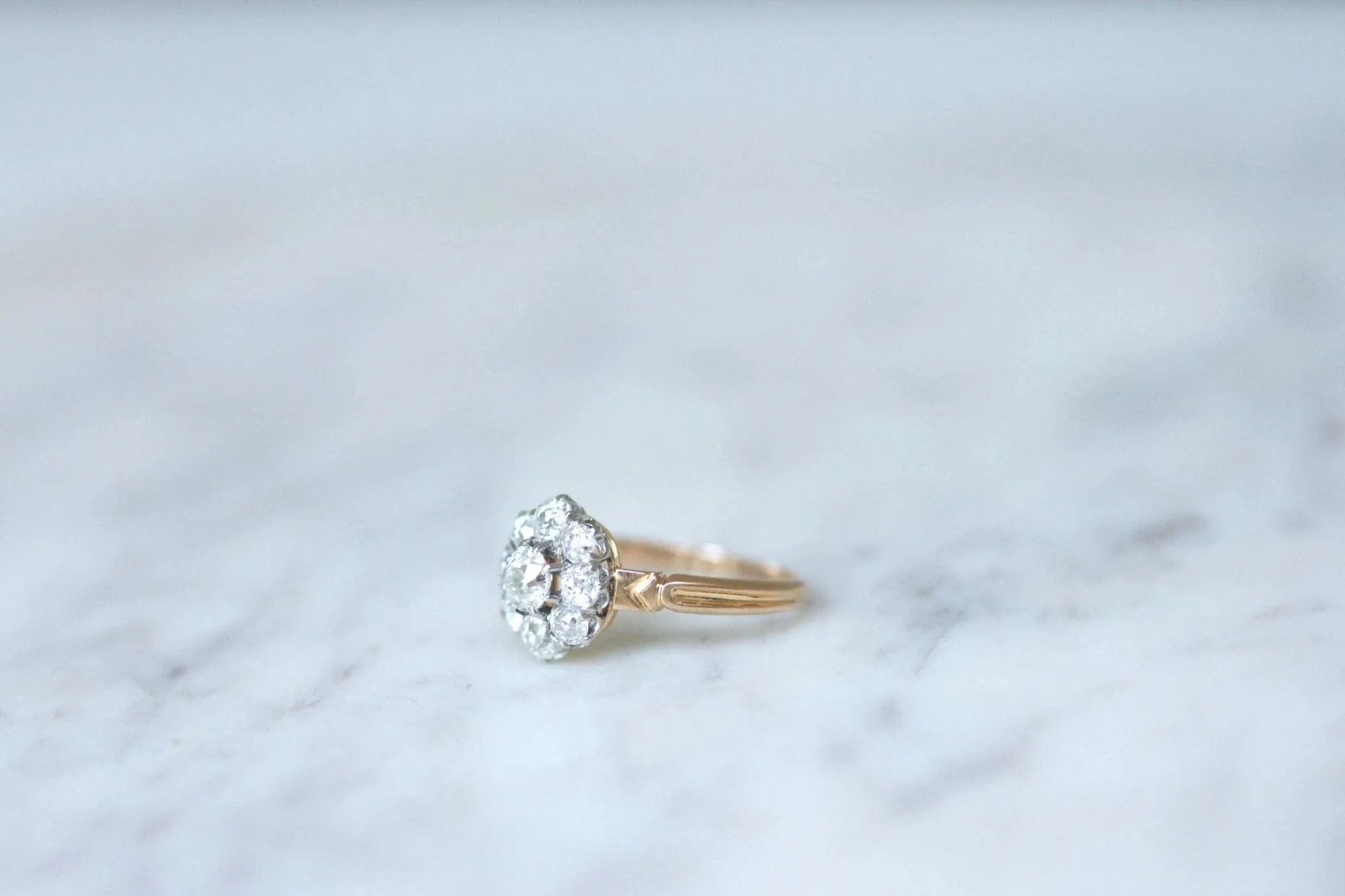 Bague marguerite ancienne diamants sold by 58 Facettes product image thumbnail 4