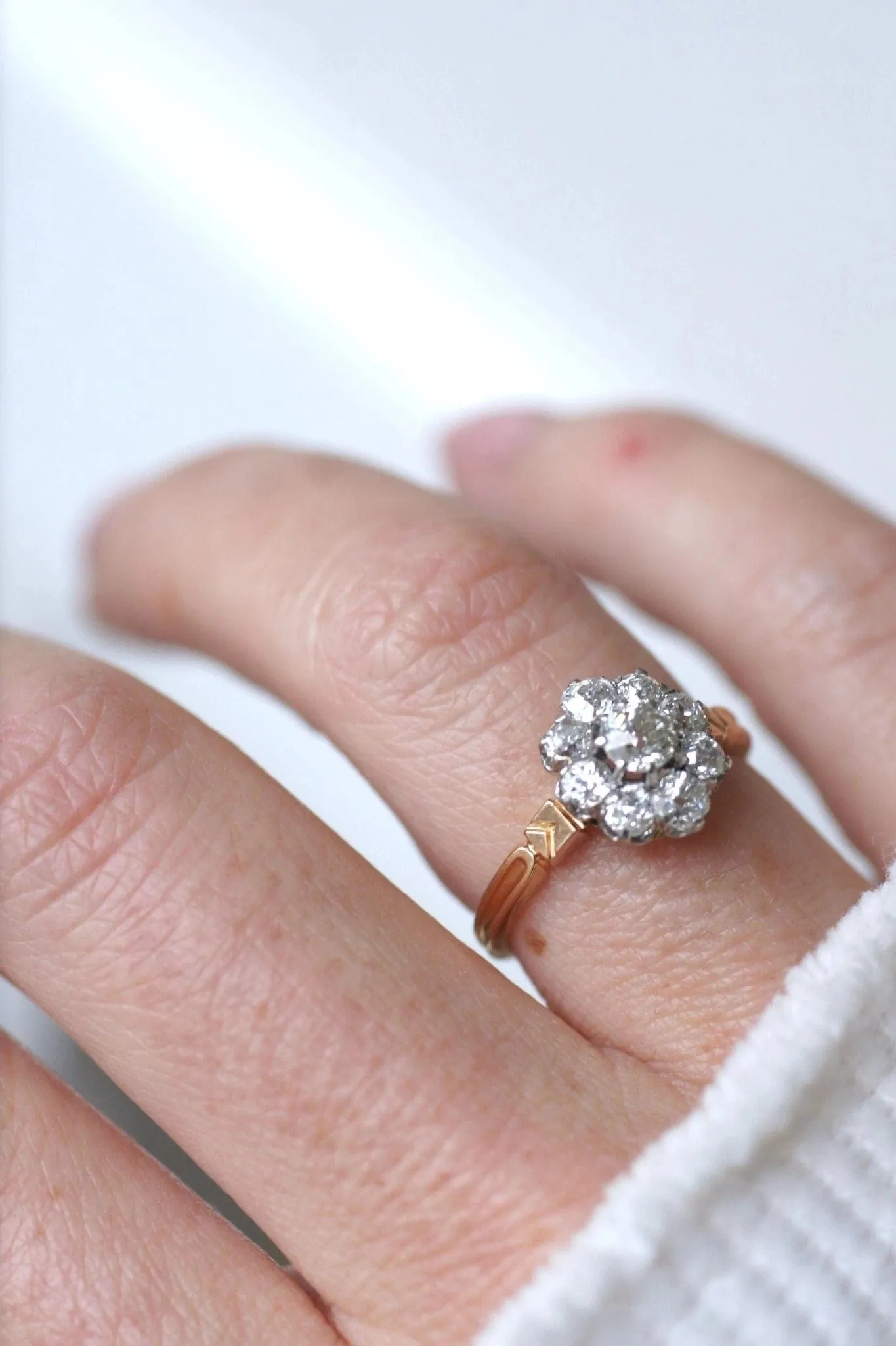 Bague marguerite ancienne diamants sold by 58 Facettes product image thumbnail 2