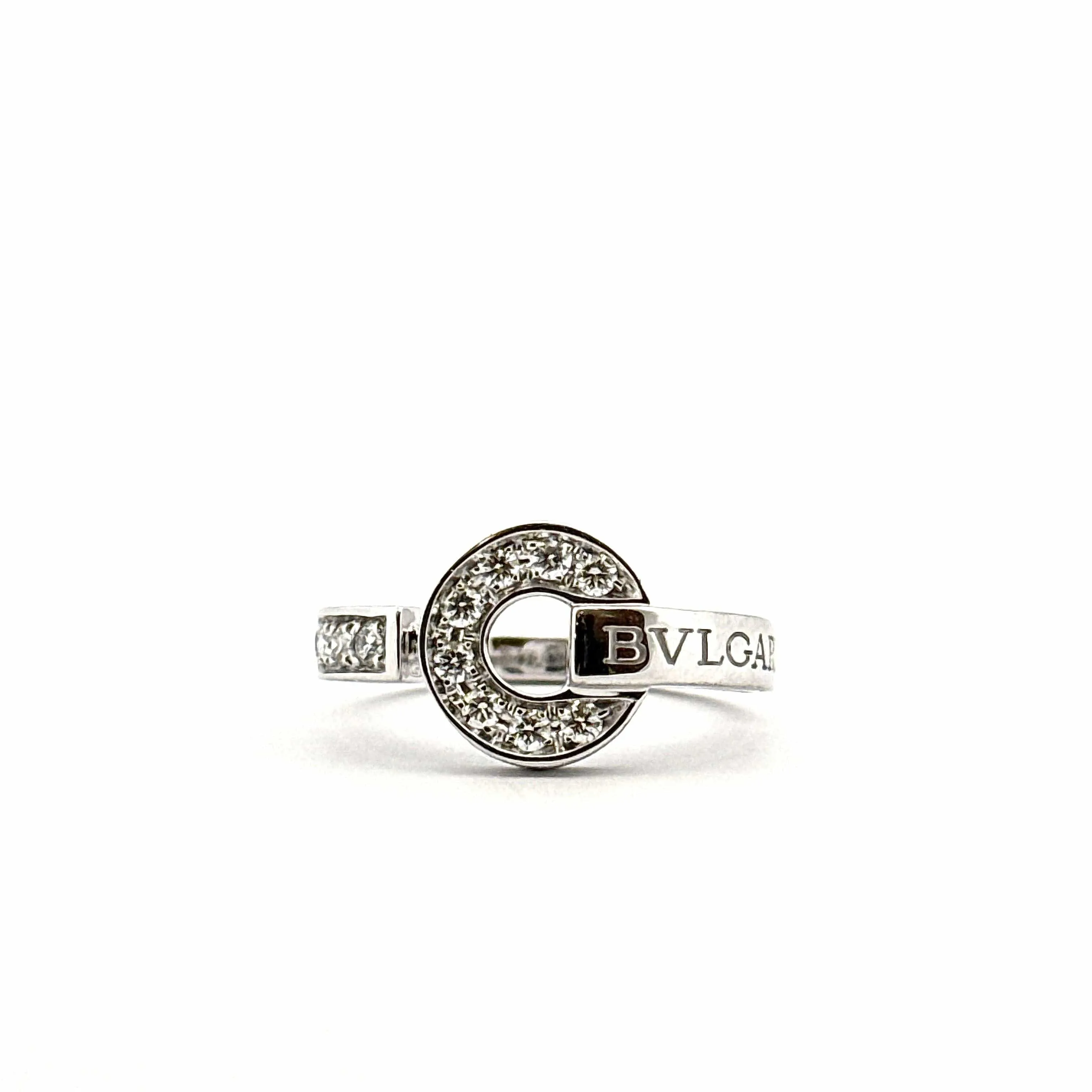 Bulgari - Bague "Bvlgari Classic" or blanc 18 carats et diamant sold by 58 Facettes product image thumbnail 3