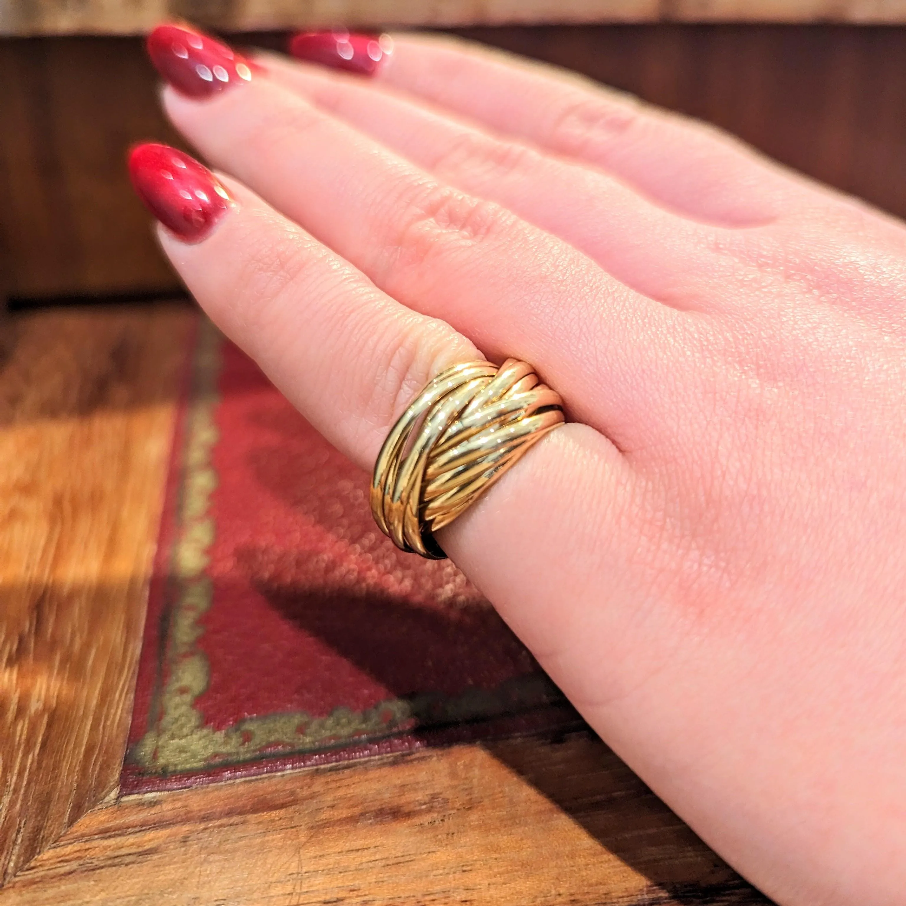 Bague en or jaune sold by 58 Facettes product image thumbnail 3