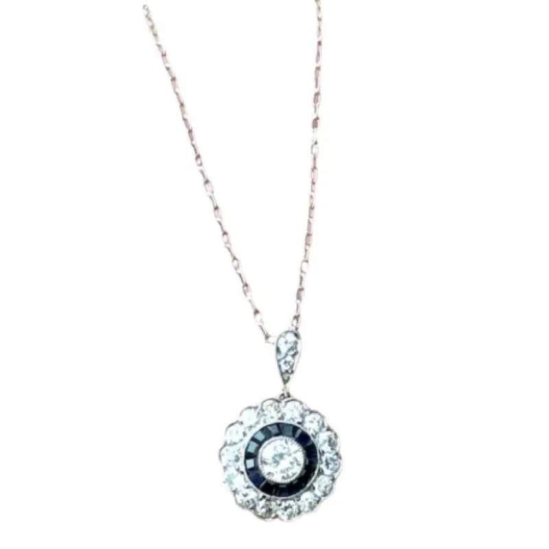 Pendentif  sur chaîne style Art Déco platine diamants saphirs sold by 58 Facettes