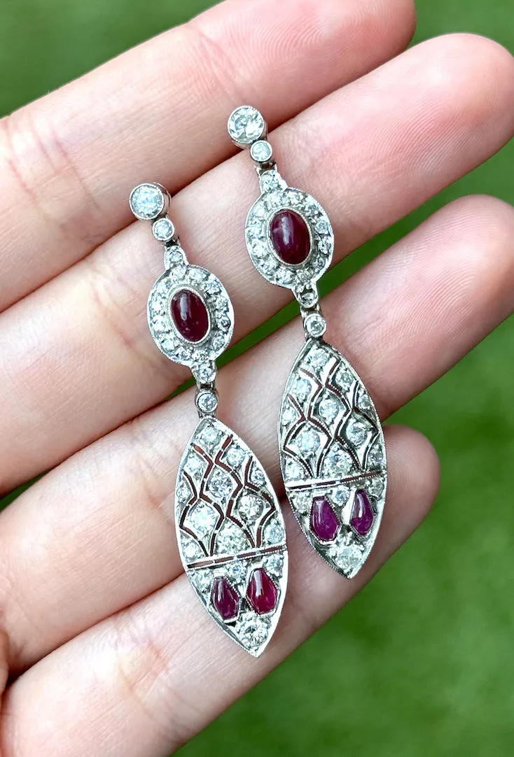 Boucles d'oreilles style Art Déco platine diamants et rubis sold by 58 Facettes product image thumbnail 3