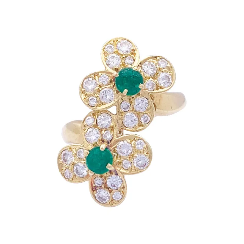 Bague Van Cleef & Arpels, "Fleurette", en or jaune, diamants et émeraudes. sold by 58 Facettes