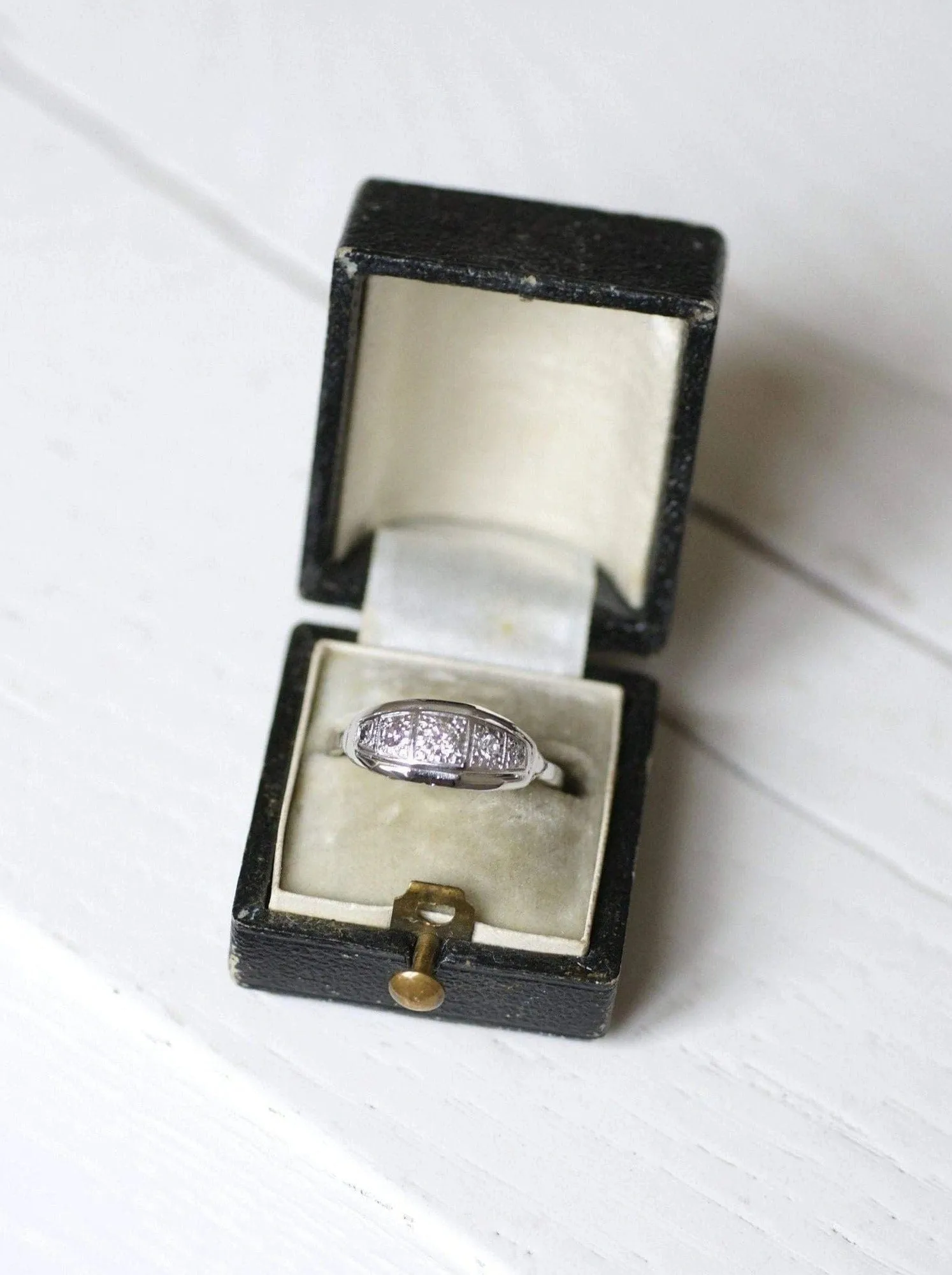 Bague bandeau diamants Art Déco sold by 58 Facettes product image thumbnail 4