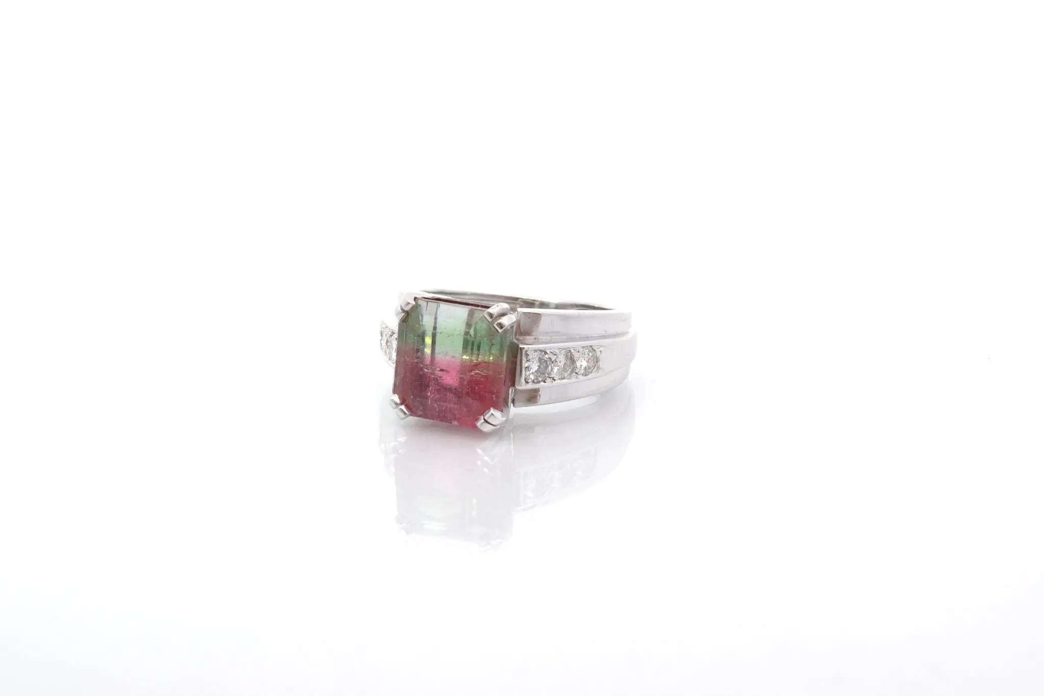 Bague tourmaline bicolore et diamants en platine sold by 58 Facettes product image thumbnail 3