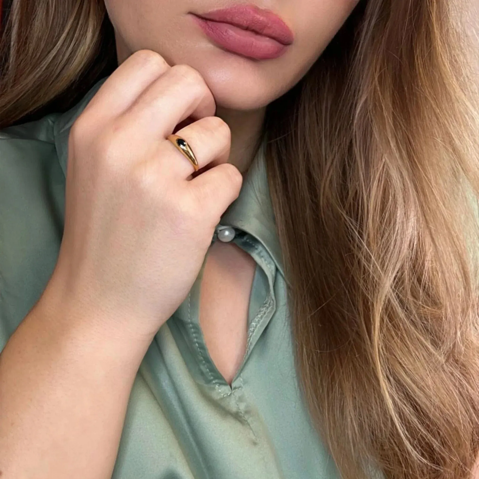 Bague Jonc Or Jaune Saphir sold by 58 Facettes product image thumbnail 2