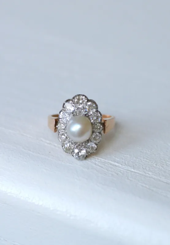 Bague marquise perle entourage diamants made by 58 Facettes
