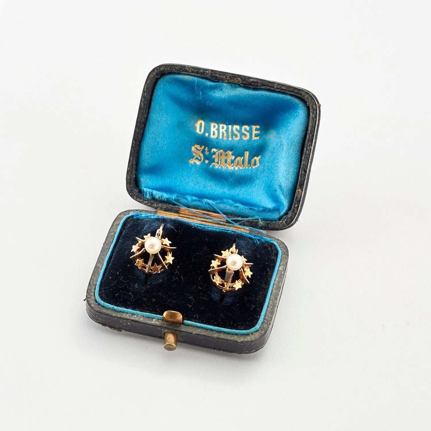 Paire de dormeuses anciennes, ornées de perles sold by 58 Facettes product image thumbnail 4