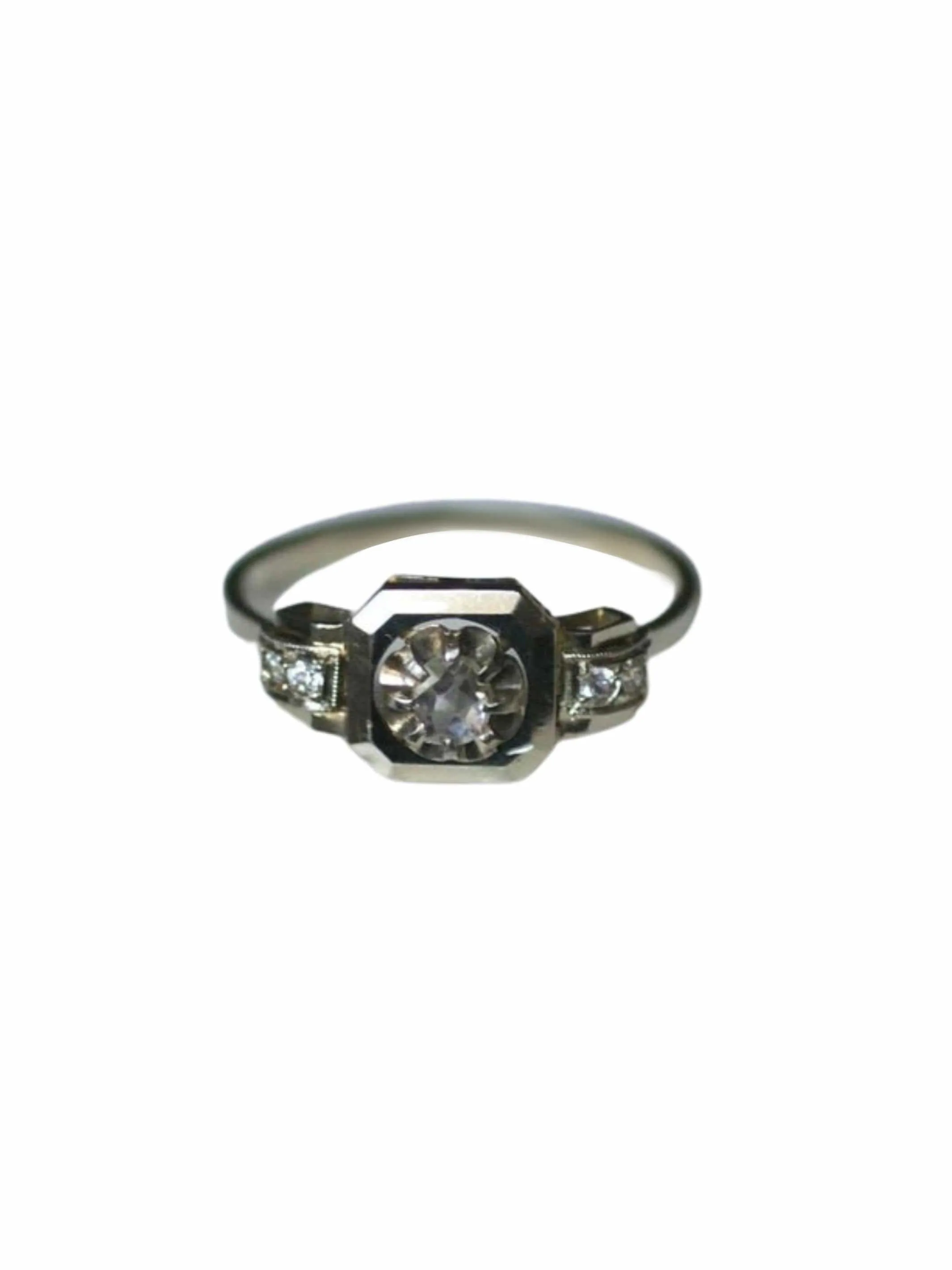 Bague de fiançailles Art Deco platine, et diamants sold by 58 Facettes