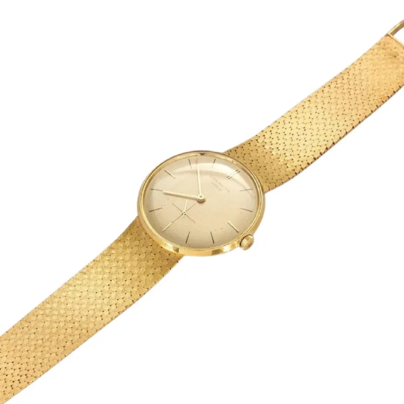 Montre Patek Philippe - modèle Calatrava en or sold by 58 Facettes