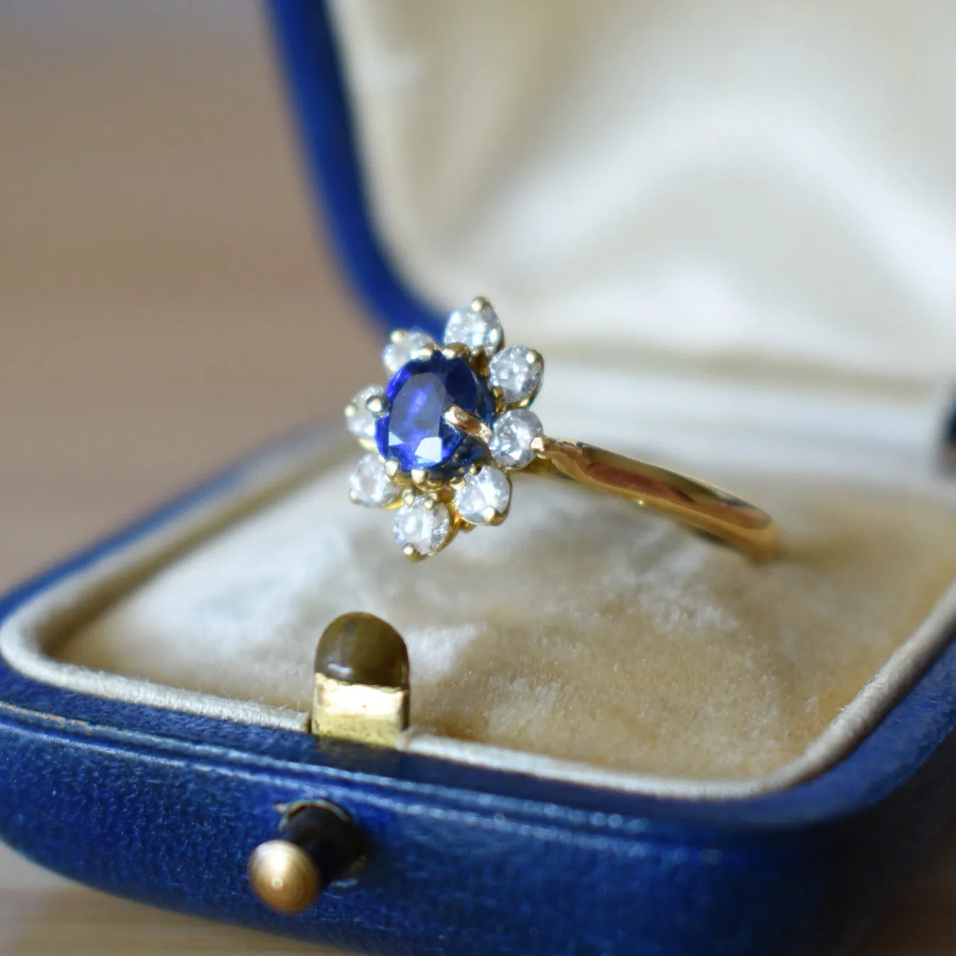 Bague Marguerite or jaune saphir diamants sold by 58 Facettes product image thumbnail 4