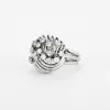 Bague or blanc sertie de diamants naturels sold by 58 Facettes