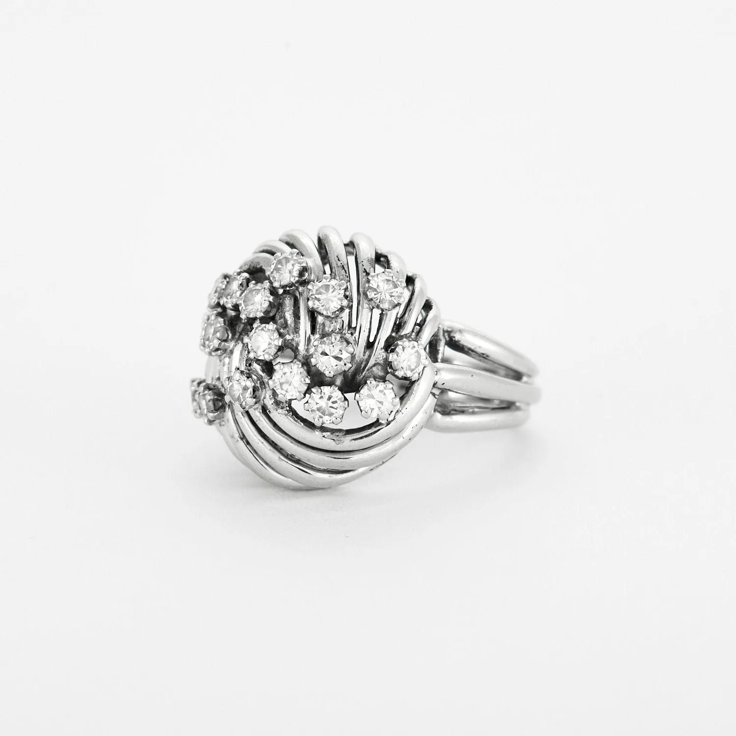 Bague or blanc sertie de diamants naturels sold by 58 Facettes product image thumbnail 3