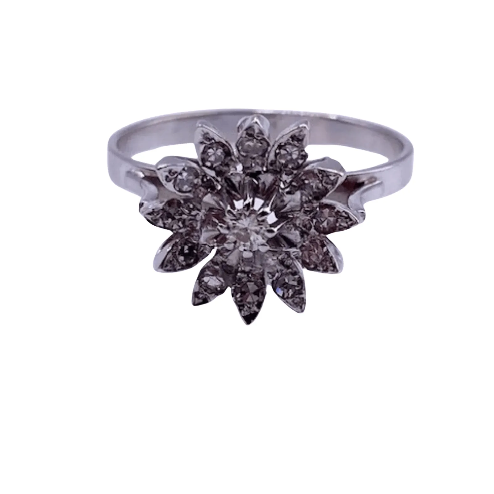 Bague entourage Fleur Or Blanc Diamants sold by 58 Facettes