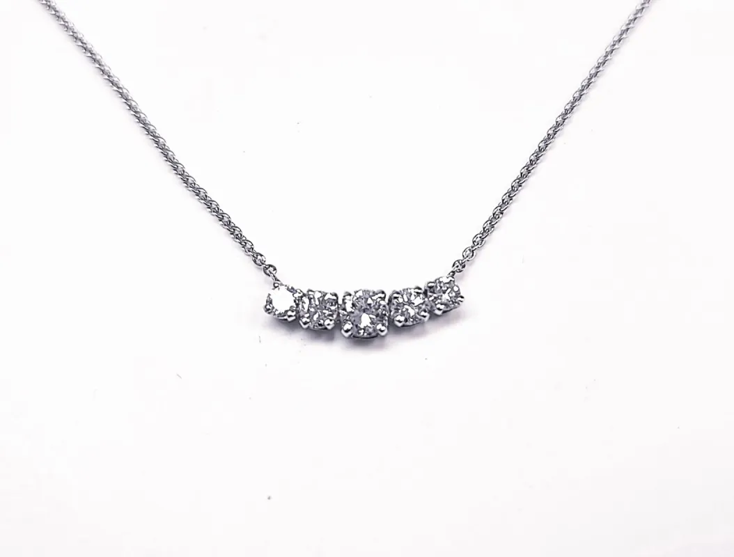 Collier pendentif diamant or blanc sold by 58 Facettes