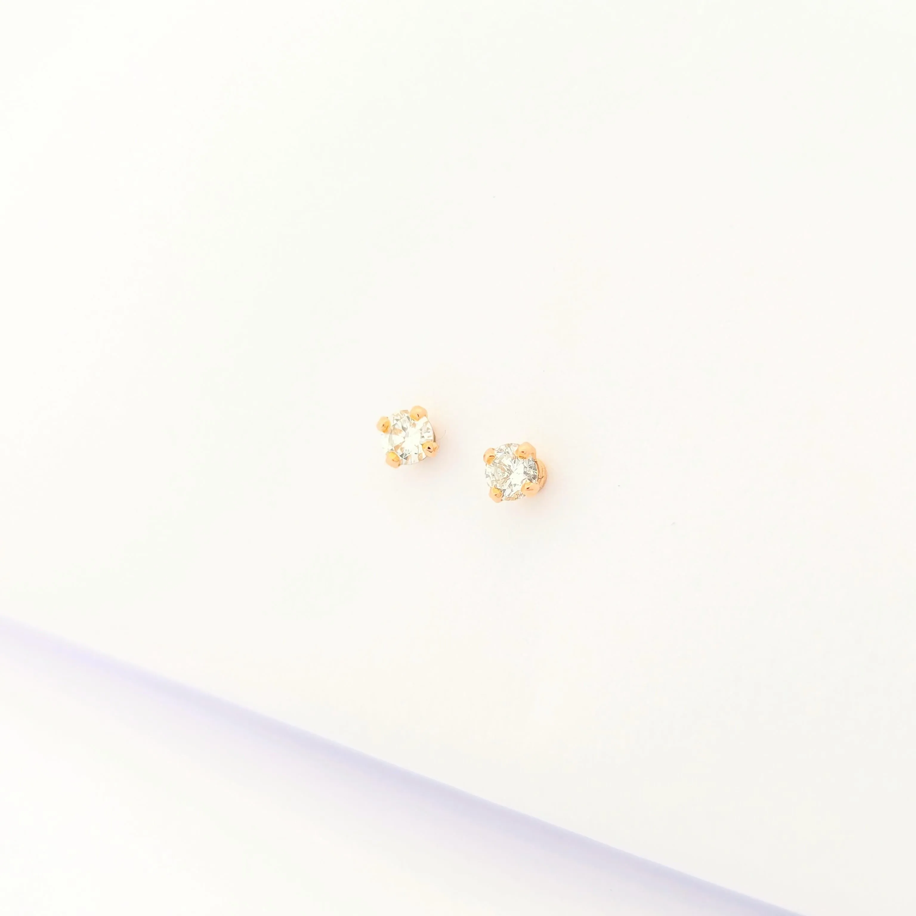 Boucles d'oreilles en or jaune et diamants sold by 58 Facettes product image thumbnail 3