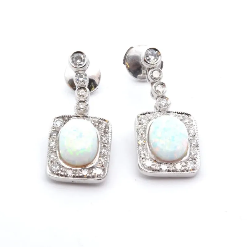 Boucles d'oreilles opales diamants sold by 58 Facettes