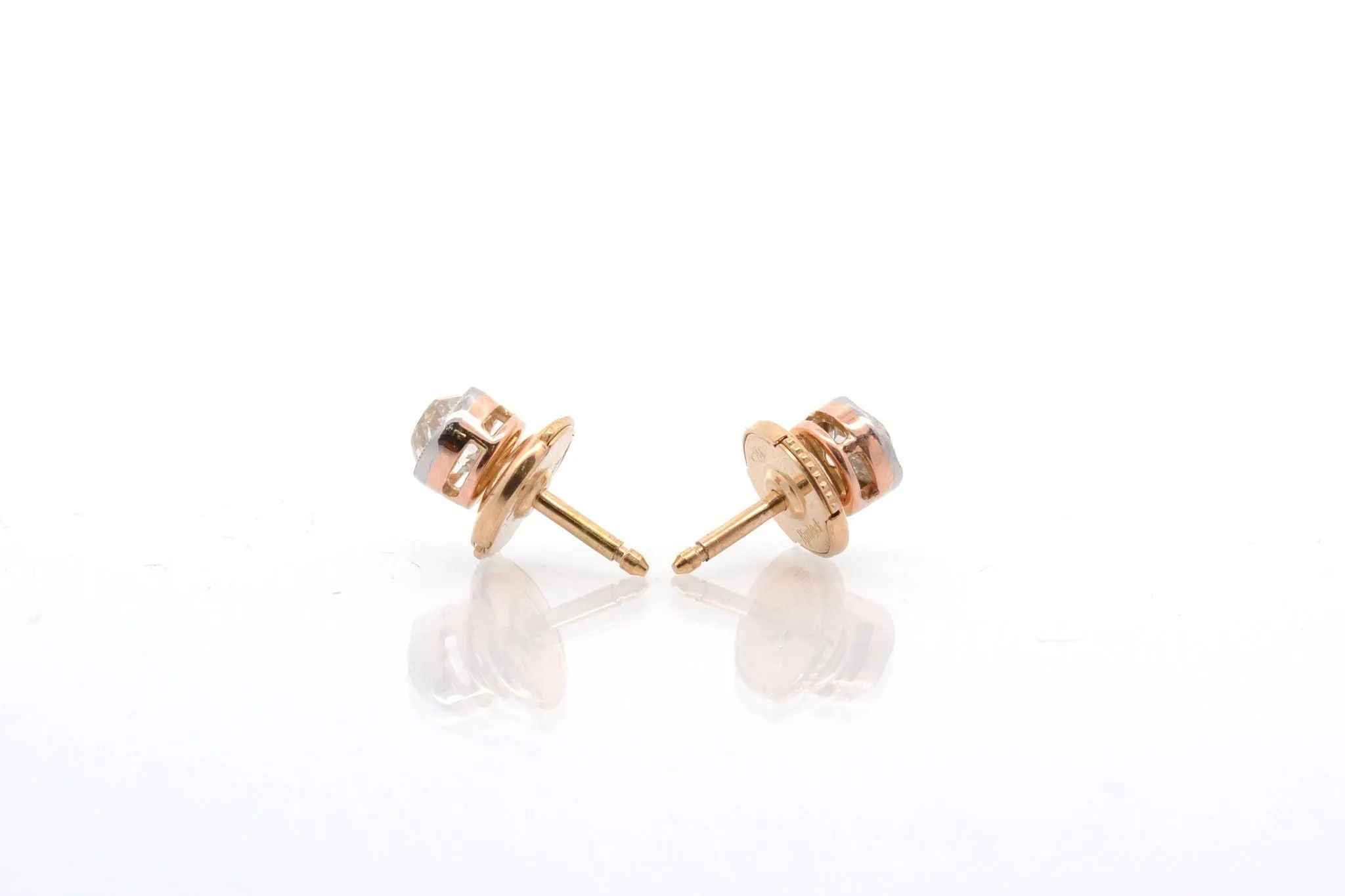 Puces d’oreilles en or jaune et diamants sold by 58 Facettes product image thumbnail 3