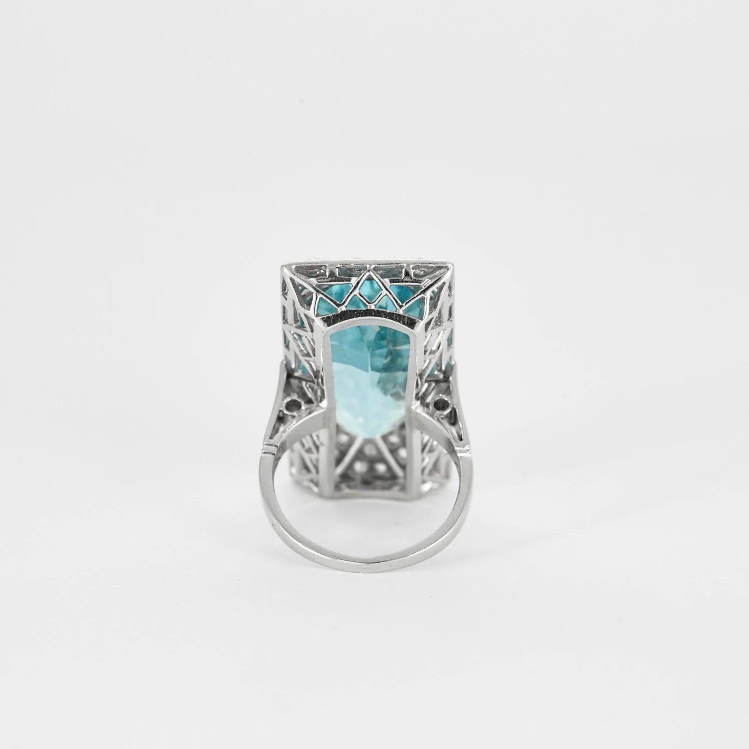 Bague or gris aigue marine et diamants sold by 58 Facettes product image thumbnail 3