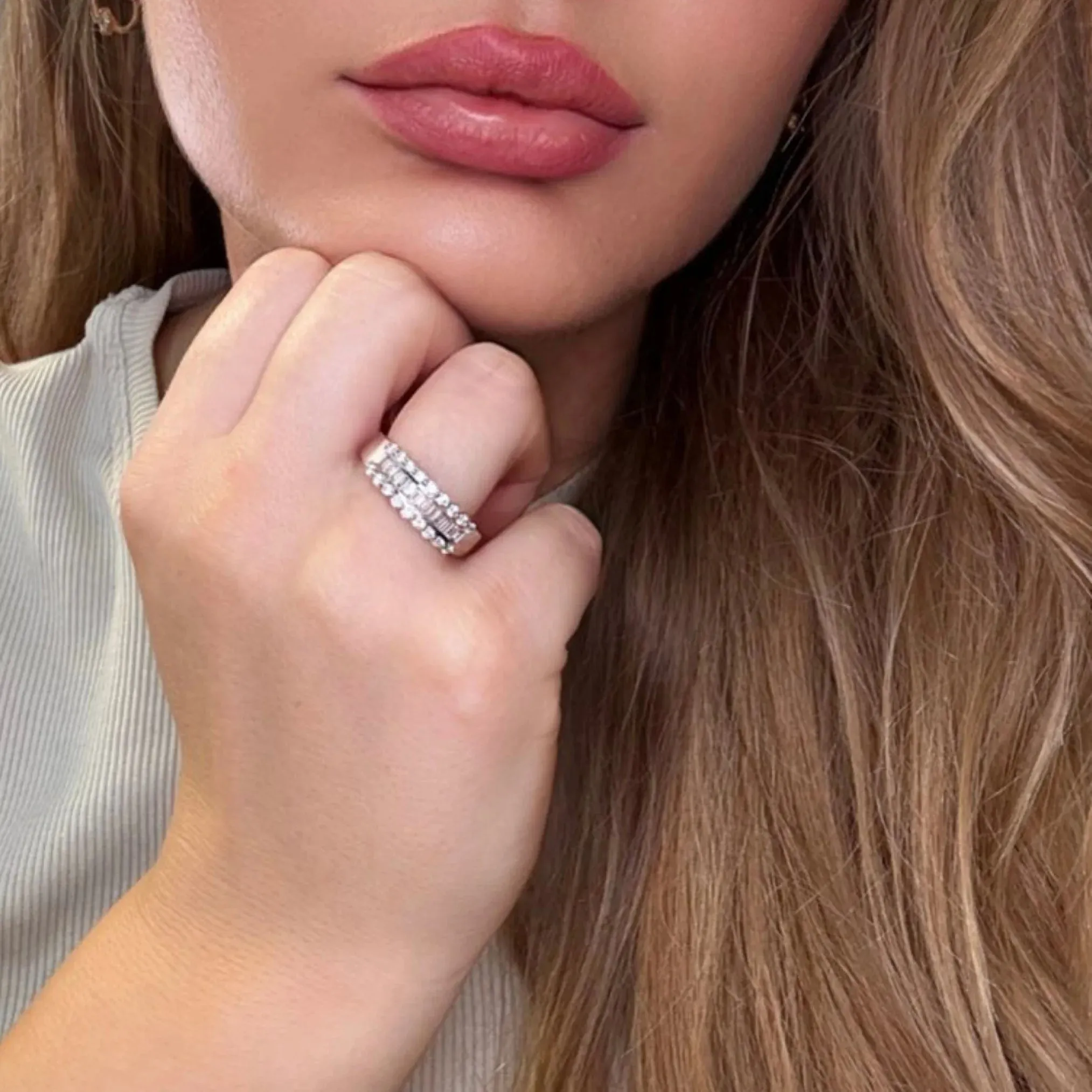 Alliance demi-tour or blanc et diamants sold by 58 Facettes product image thumbnail 2